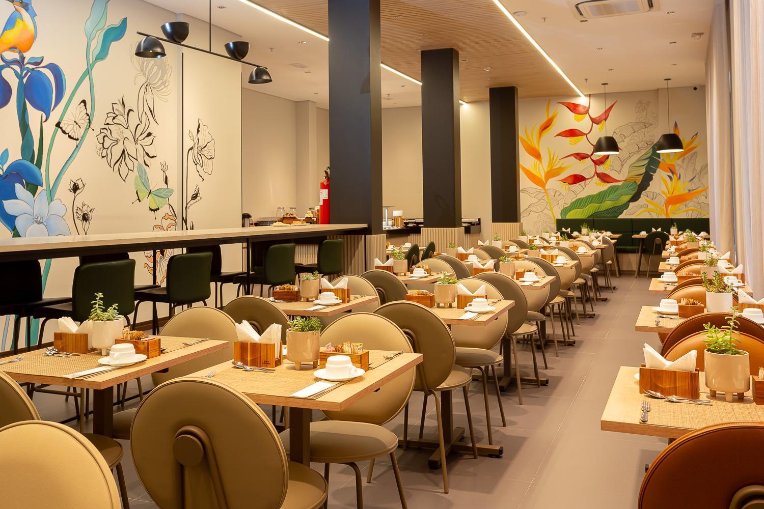 Hotel Roochelle Convention By Nobile Curitiba Exterior foto
