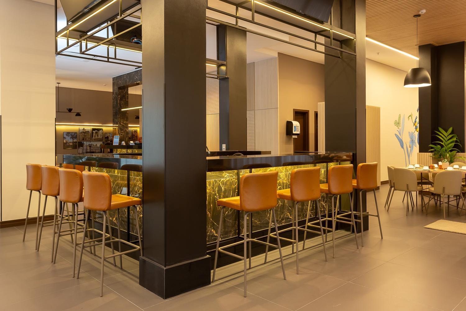 Hotel Roochelle Convention By Nobile Curitiba Exterior foto